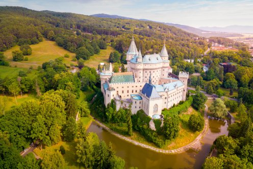 Relaxing stay in the popular Regia Hotel at the Bojnice Chateau. In close proximity you will find a castle, a zoo and a spa. Excellent stay also for families with children.