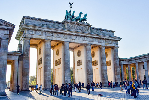 Explore Germany and choose your stay in any of the 15 most interesting places. From 2 nights and for a great price.